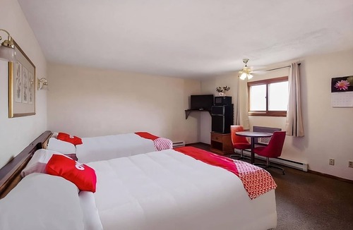 Cheyenne Wells House | Quick Getaway! Pets are Allowed, Free Parking, Near Smoky River Golf Course
