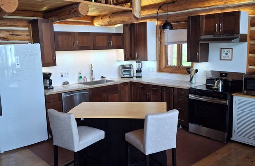 Cimarron Cabin | Quiet Retreat in Aspen Grove