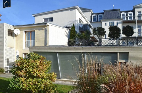 Ahlbeck Apartment | Quiet vacation apartment in Ahlbeck with garden & WLAN - only 400 m to the beach