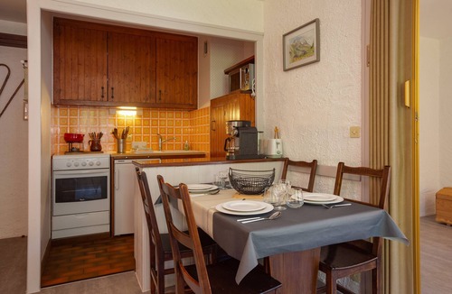 Argentiere Apartment | Résidence le Chardonnet G 1BR for 4 w/Shared Pool & panoramic views, Argentière (Chamonix), France