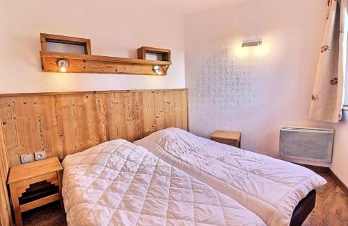La Perriere Apartment | Résidence Grand Bois A - CONFORTABLE 2 PIECES + CABINE, SKIS AUX PIEDS ET PROCHE DES COMMERCES MAE-2014