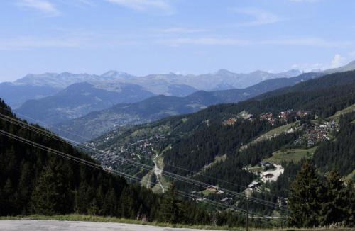 Meribel-Mottaret Apartment | Résidence Le Lac Blanc - Appartement 2 pièces cabine aux pieds des pistes et des commerces à 1850m d'altitude. MAE-1737