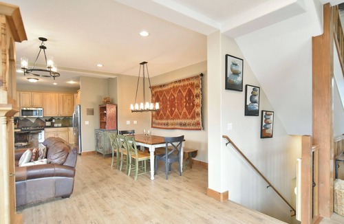 Vista Point House | Rachel Lane Home: Views, Style, Hot Tub