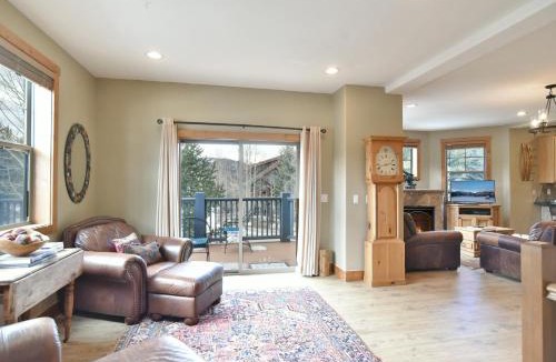 Vista Point House | Rachel Lane Home: Views, Style, Hot Tub