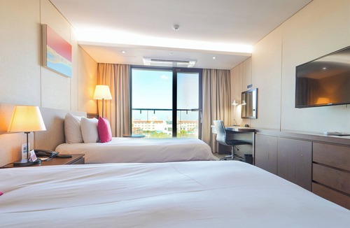 Hamdeok Hotel | Ramada Jeju Hamdeok