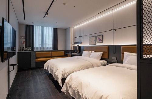 Dong-Gu Hotel | Ramada Plaza by Wyndham Chungjang
