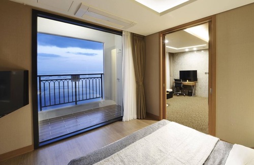 Sokcho Hotel | Ramada Sokcho Hotel