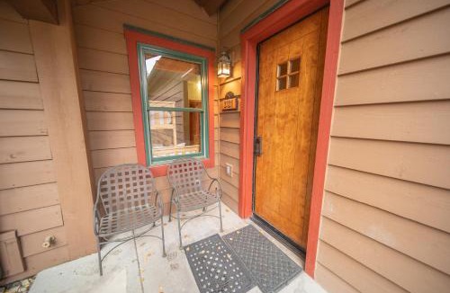 Keystone House | Red Hawk Townhomes 2321 with SummitCove Lodging in Colorado