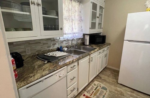 Pueblo House | Relax and Unwind at Sage House