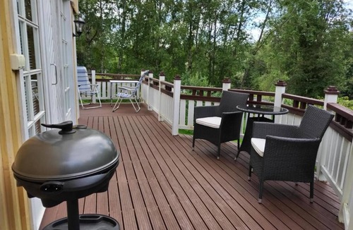 Kannus Villa | Relaxing villa with a view to the Lestijoki river. Has sauna for enjoyment!