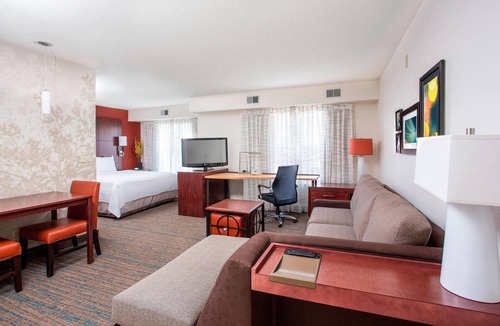 Southwest Topeka Hotel | Residence Inn by Marriott Topeka