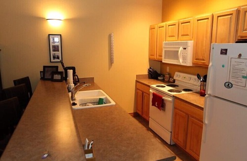 Willow Grove Condo | Retreat on the Blue River 2 Bedroom/2.5 Bath In Summit County (Sleeps 6)