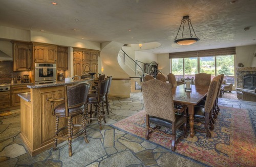 Telluride House | Rivercrown 2: Luxury Townhome With The Best Views In Telluride 4 Br/3.5 Ba
