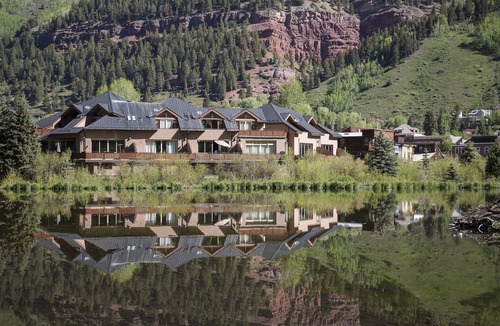 Telluride House | Rivercrown 2: Luxury Townhome With The Best Views In Telluride 4 Br/3.5 Ba