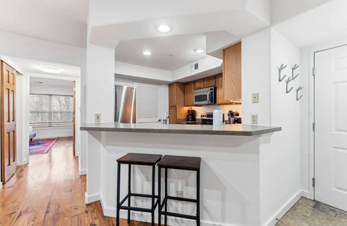 Edwards House | Riverfront 2-Bedroom Retreat in Edwards