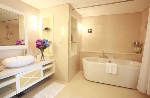 Irun-myeon Hotel | Riviera Hotel Geoje