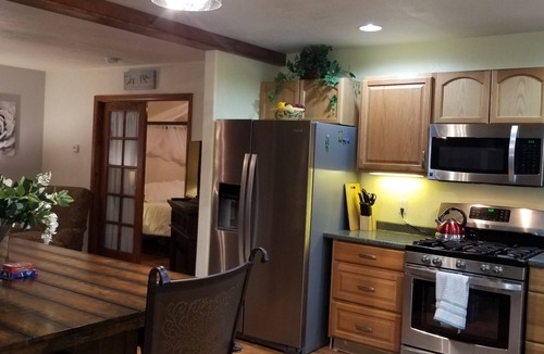 Alamosa House | Rocky Mountain Views, sleeps 6, all king beds & 2 living rooms, country setting