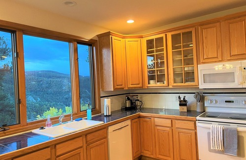 Nederland Cabin | Rocky Ridge Retreat in Nederland