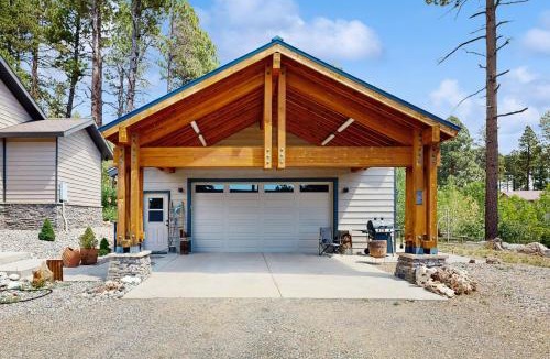 Bayfield House | Romantic Mountain Retreat Near Vallecito Lake!