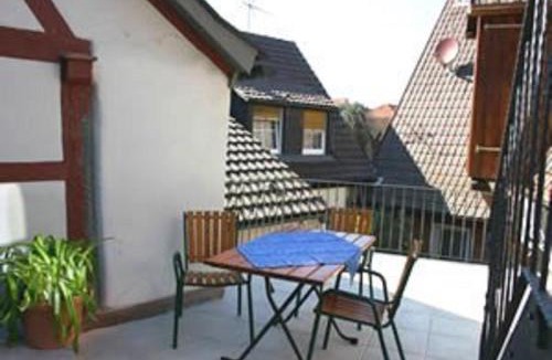 Sommerhausen Apartment | Romantisches Torhaus