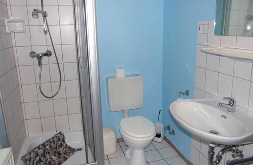 Friedrichskoog Bed & Breakfast | Room 4 Double Room - Pension Bed & Breakfast behind the North Sea dike