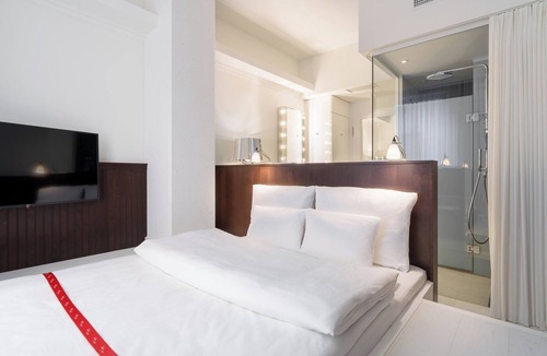 Rathaus Hotel | Ruby Hanna Hotel Stuttgart by IHG