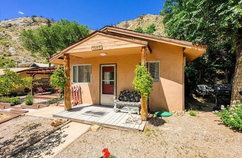 Bellvue Cabin | Rural Cabin Rental in Gorgeous Poudre Canyon near Fort Collins, Colorado