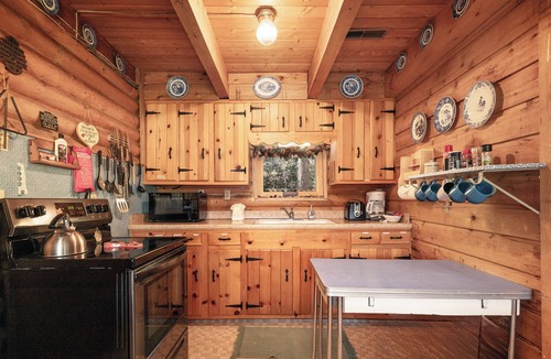 Winter Park Cabin | Rustic cabin, mt views, 3 bedrooms and open floor plan