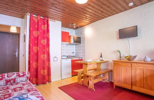 Val-Thorens Apartment | Sérac B4 by Interhome