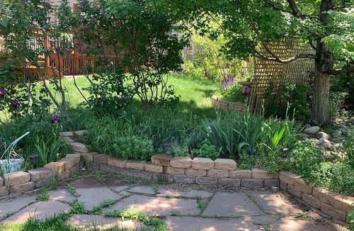 Aurora House | Saddle Rock Golf In Cherry Creek District/Southlands Malls