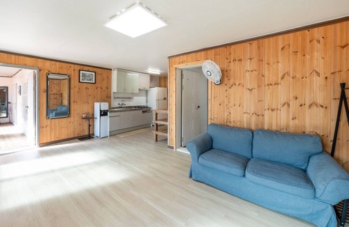 Donghae House | Samcheok Bongsuni-unni Pension