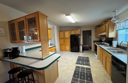 Navajo Dam House | San Juan Cast and Crash, Sleeps 8 and just minutes from world class fly fishing