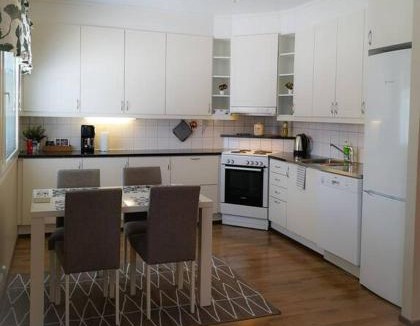 Bole Apartment | SANDY - Modern Row Aprt (3 rooms) - 24h Check-in