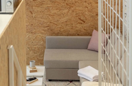 Weissensee Apartment | Scandinavian Loft Duplex (50sqm) near Antonplatz