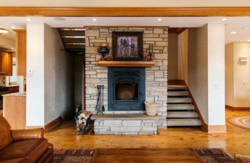 Granby House | Scenic Mountain Retreat in Fraser
