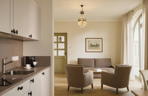 Neustrelitz Hotel | Schlosshotel Neustrelitz