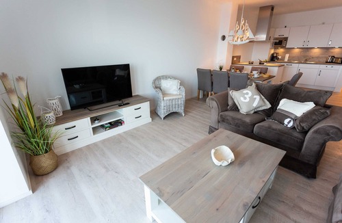 Kappeln Apartment | Sea-view-living-room-terrace-kitchen-3 bedrooms-2 bathrooms - comfort apartment breakwater by sea-apartments