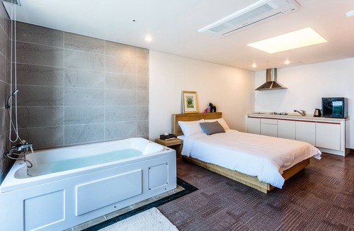 Aewol Hotel | Seastay Hotel & Spa