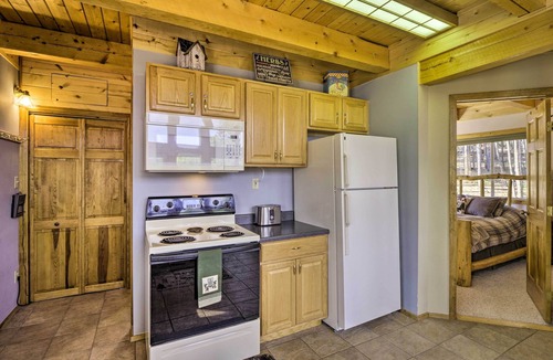 Valley of the Sun House | Secluded Fairplay Home w/Hot Tub & Mountain Views