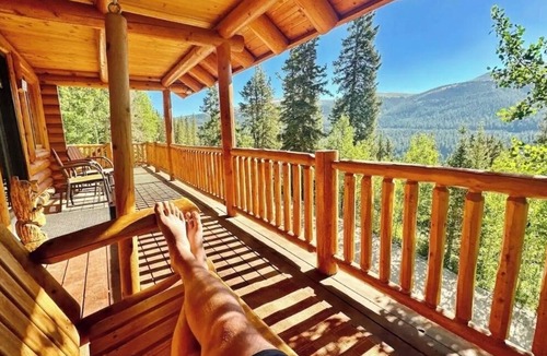 Alma Cabin | Secluded Log Cabin on 2 acres, backs to Pike National Forest, just 15mi to Breck