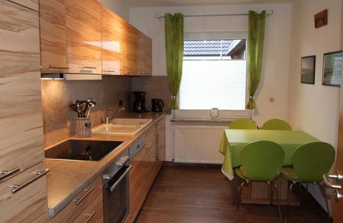 Friedrichskoog House | Semi-detached house Bark
