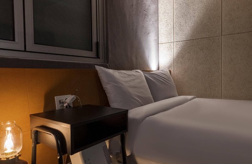 Jungwon-gu Hotel | Seongnam Bunker 1148