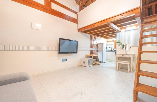 Suwon House | Seonjaedo Gaekkul House pet Pension