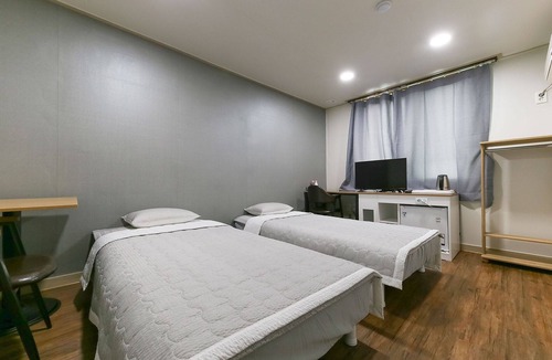 Seosan Hotel | Seosan Byeolbam