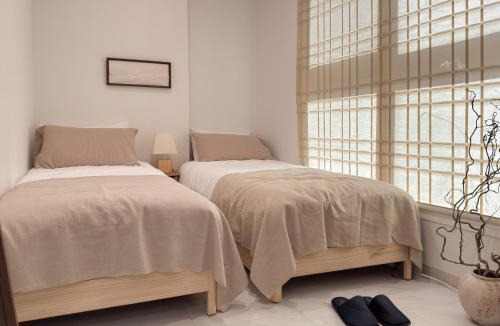 Cheongpa-dong Apartment | Seoul gaon Stay 가온스테이