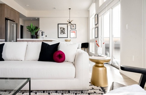Highland Condo | Serenity in Style | Espadin LoHi