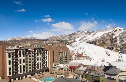 Steamboat Springs Resort | Sheraton Steamboat Springs Resort Ski-in/Ski-out Studio Villa Sleeps 4