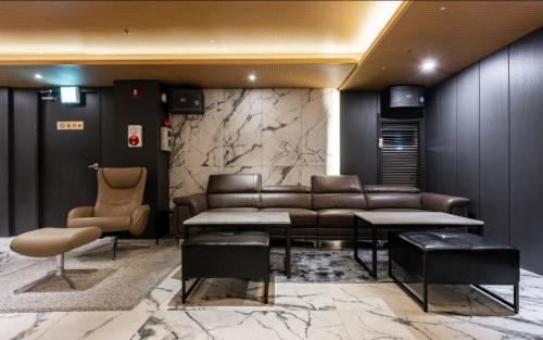 Sinchon-dong Hotel | Shinchon Wol Hotel