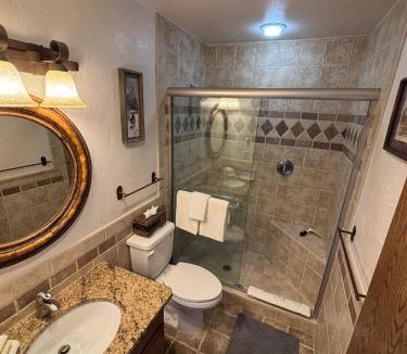 Winter Park Apartment | Silverado II Resort & Event Center