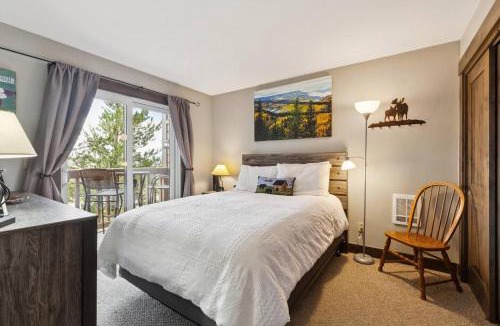 Granby Apartment | Ski & Golf by Sweetheart Stays